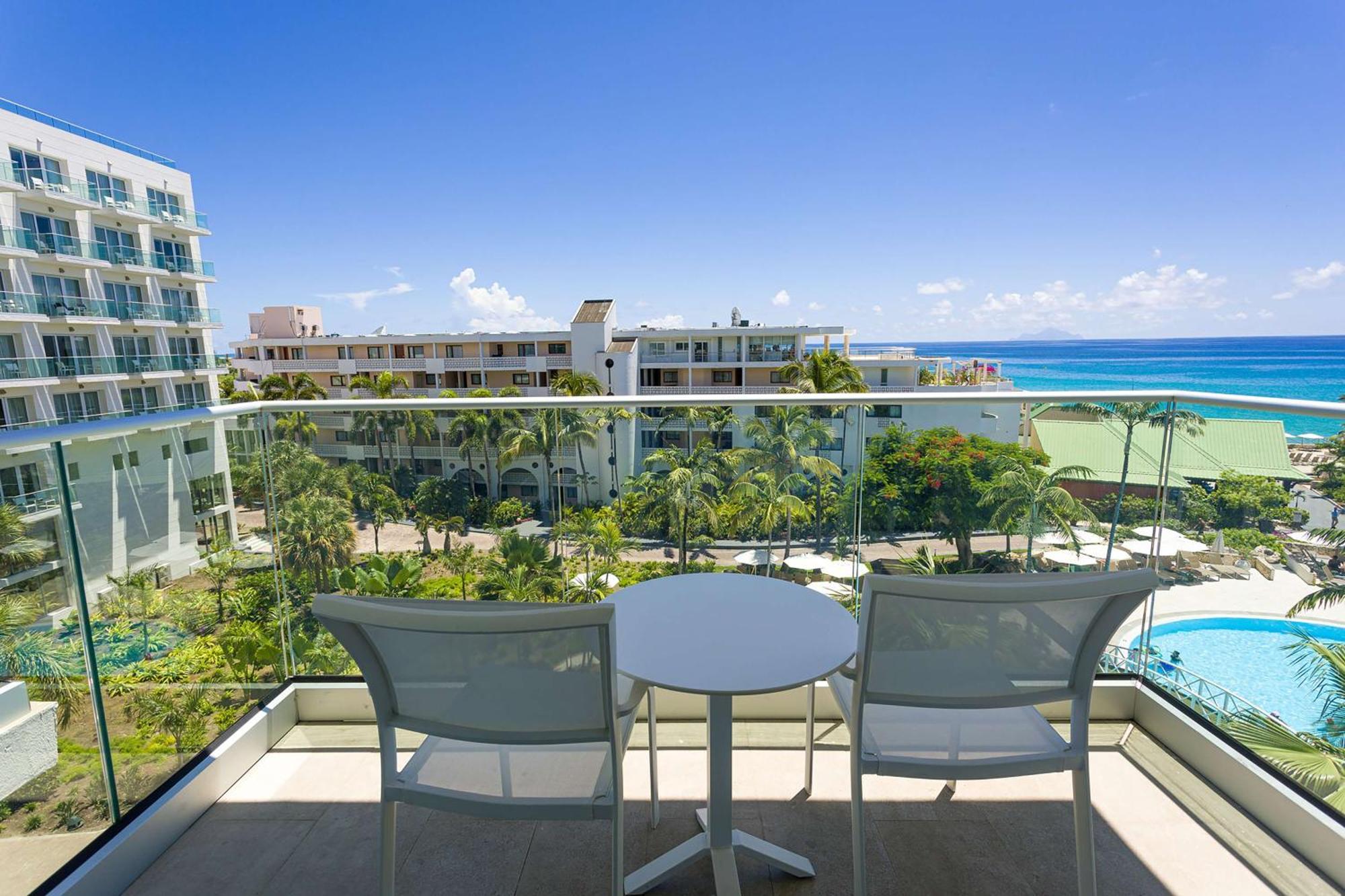 Sonesta Maho Beach All Inclusive Resort Casino & Spa Экстерьер фото